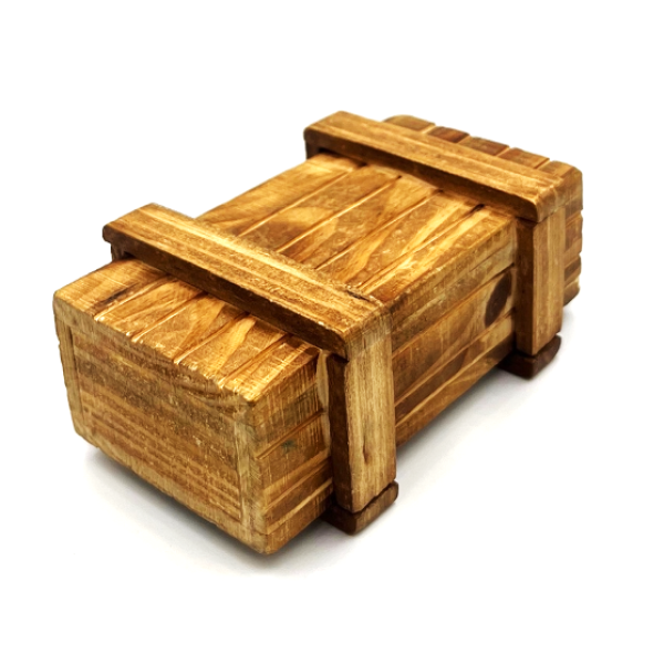 Knobelbox klein vorne seitlich